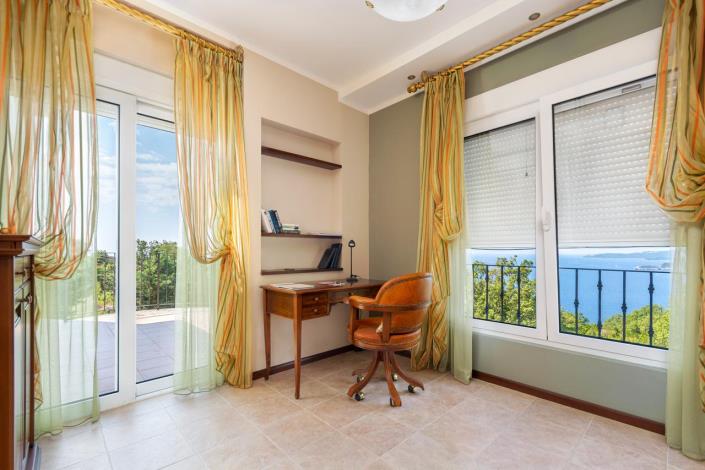 Image No.21-5 Bed Villa for sale