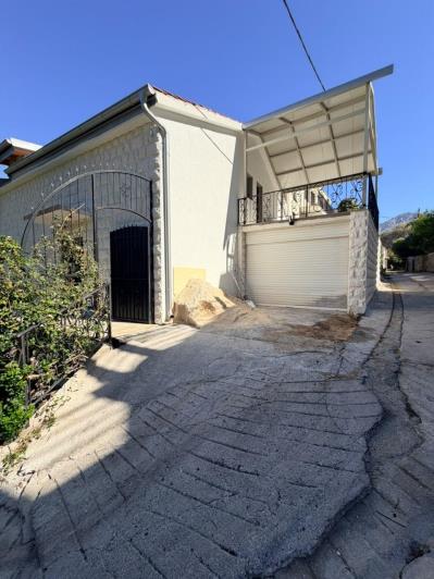 Image No.3-3 Bed House for sale