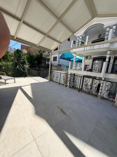 Image No.9-3 Bed House for sale