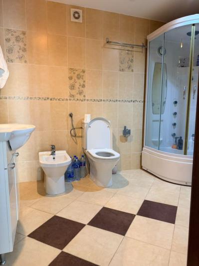 Image No.17-3 Bed House for sale
