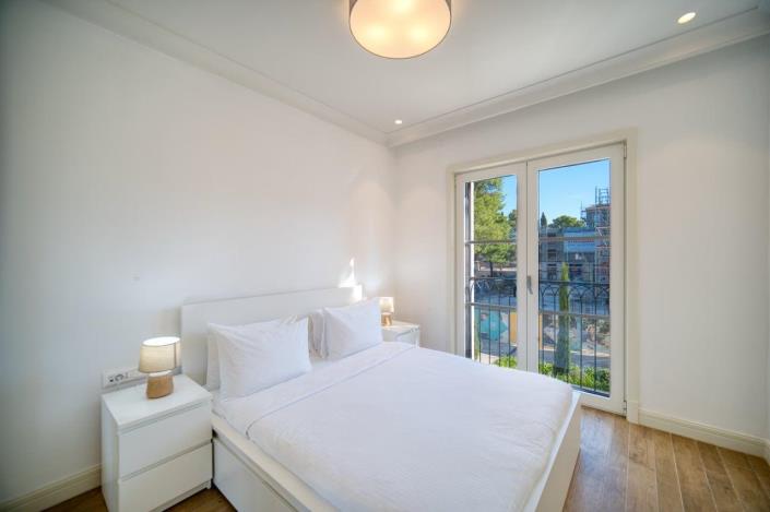 Image No.11-2 Bed Apartment for sale