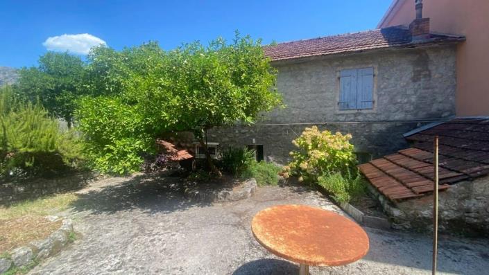 Image No.3-2 Bed House for sale