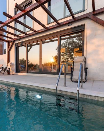 Image No.10-3 Bed Villa for sale
