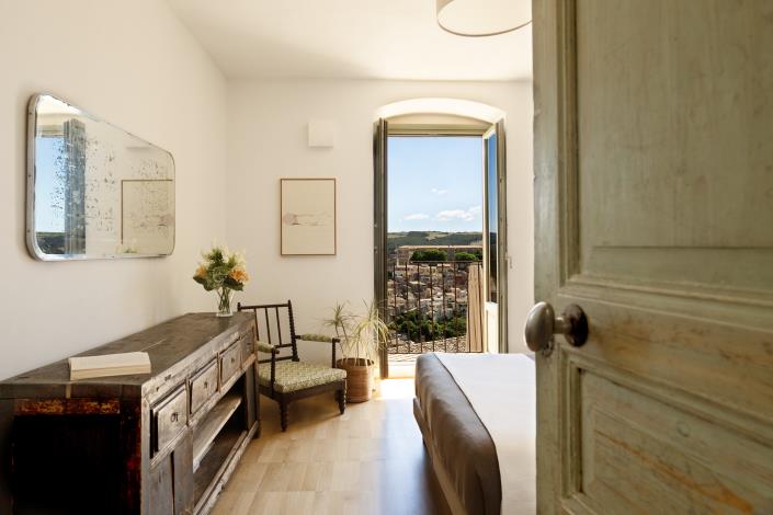 Image No.23-2 Bed Apartment for sale