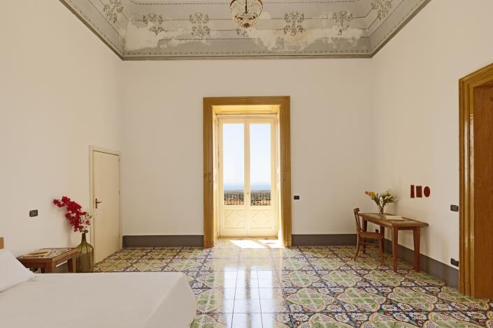 Image No.13-8 Bed House/Villa for sale