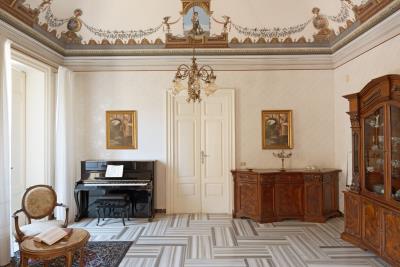 n8-salone2