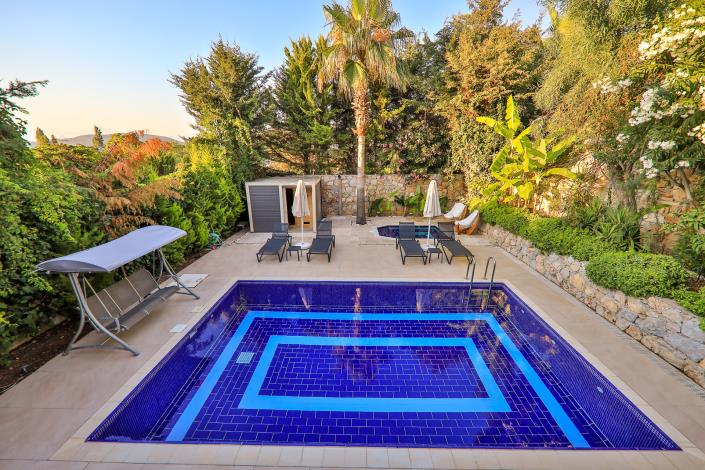 Image No.2-4 Bed Villa / Detached for sale