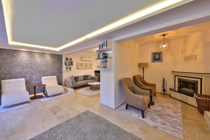 Image No.12-4 Bed Villa / Detached for sale