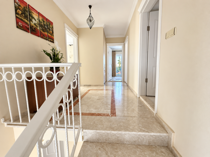 Image No.24-Villa / Independiente con 4 dormitorios en venta