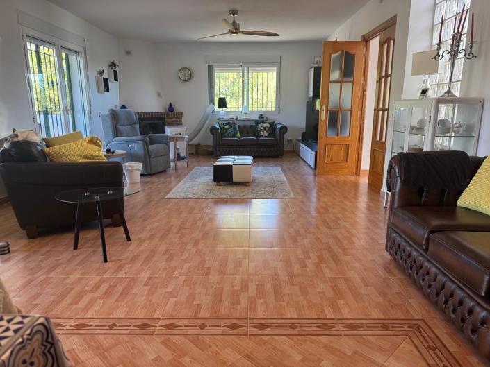 Image No.3-Casa de campo con 3 dormitorios en venta