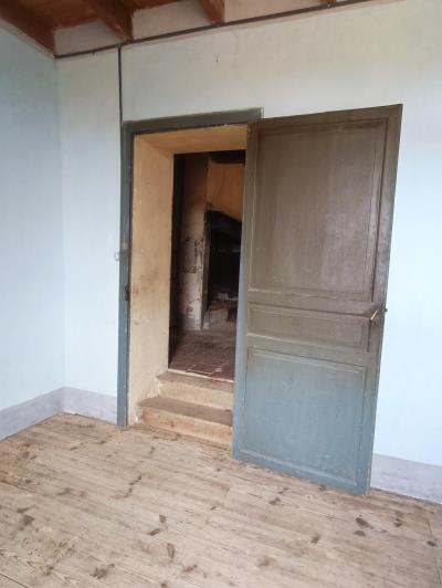 Image No.7-4 Bed Farmhouse for sale