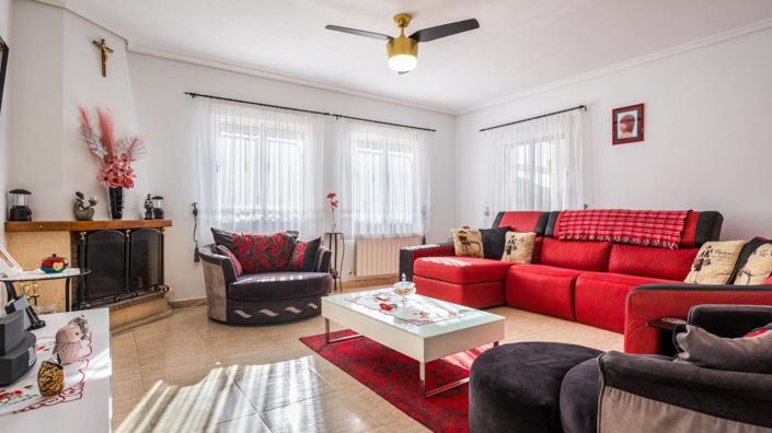 Image No.21-3 Bed Villa for sale