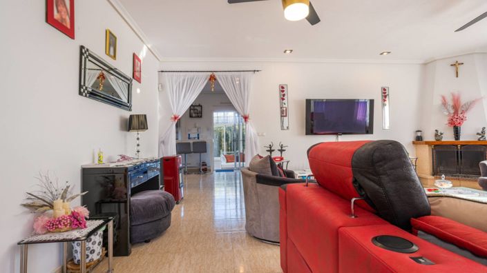 Image No.24-3 Bed Villa for sale