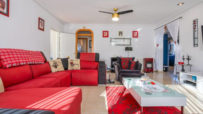 Image No.25-3 Bed Villa for sale