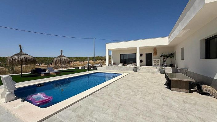 Image No.2-Villa con 3 dormitorios en venta