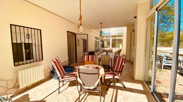 Image No.20-5 Bed Villa for sale
