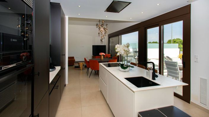Image No.20-4 Bed Villa for sale