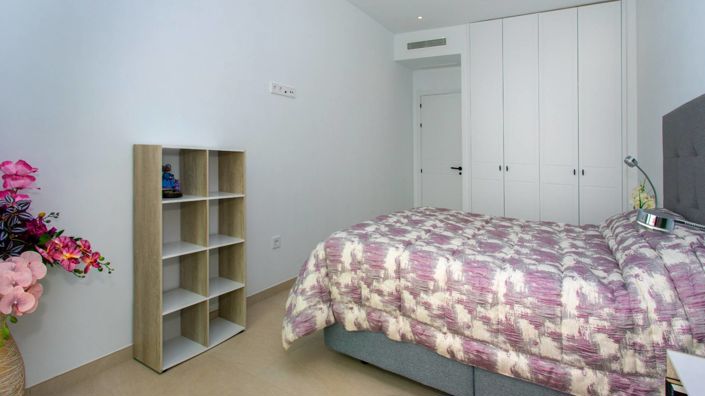 Image No.38-4 Bed Villa for sale
