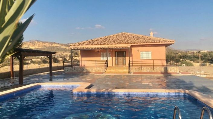 Image No.2-3 Bed Villa for sale
