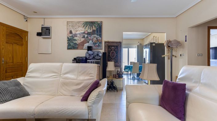 Image No.10-4 Bed Villa for sale