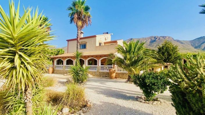 Image No.22-4 Bed Villa for sale