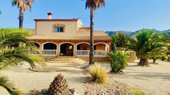 Image No.25-4 Bed Villa for sale