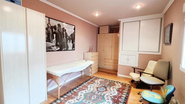 Image No.42-4 Bed Townhouse for sale