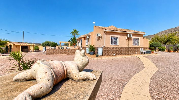 Image No.17-4 Bed Villa for sale