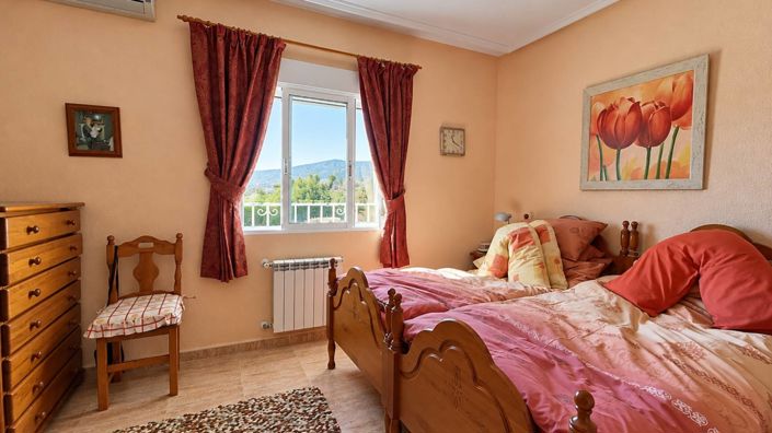 Image No.29-4 Bed Villa for sale
