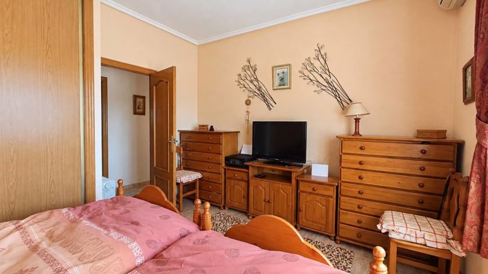 Image No.30-4 Bed Villa for sale