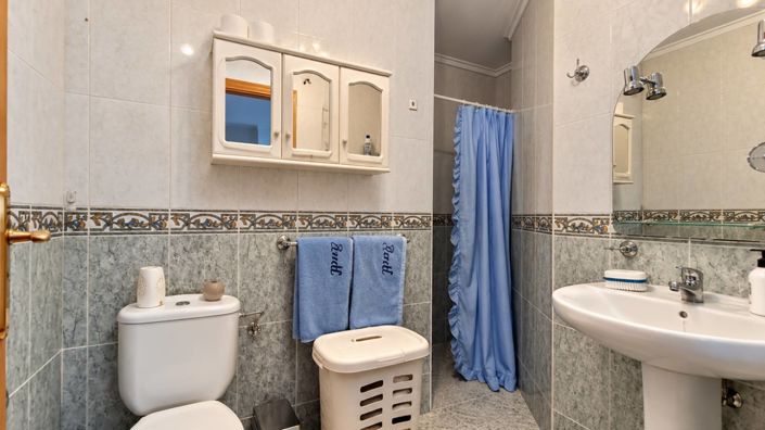 Image No.31-4 Bed Villa for sale