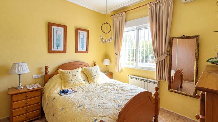 Image No.35-4 Bed Villa for sale