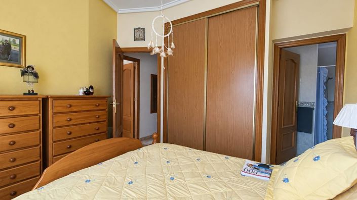 Image No.36-4 Bed Villa for sale