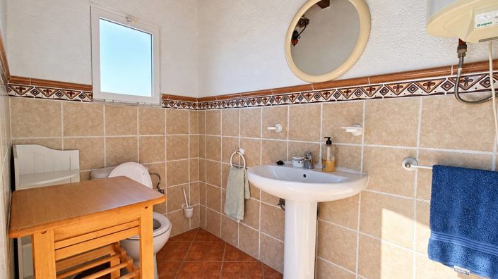 Image No.47-4 Bed Villa for sale