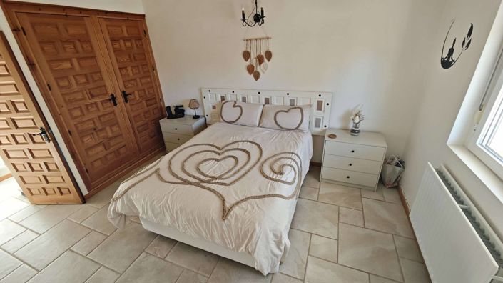 Image No.28-Propriété de 4 chambres à vendre
