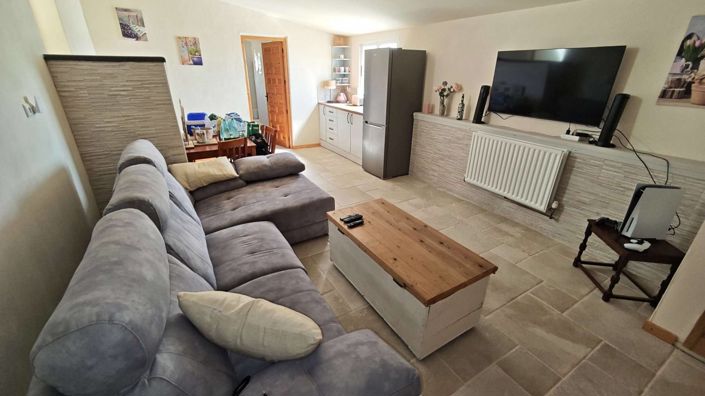 Image No.42-Propriété de 4 chambres à vendre
